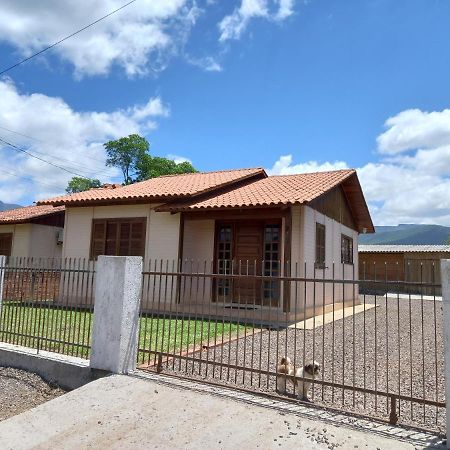 Lar Doce Lar Dos Canyons Villa Praia Grande  Buitenkant foto